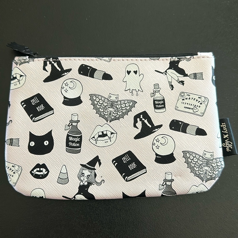 Ipsy glam bag